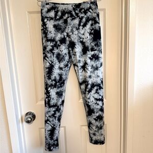 EUC Julia Rose Tie Dye Luxe Leggings size OS